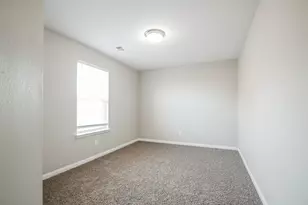 710 Shady Meadow Ln, Glenn Heights, TX 75154 - Photo 11