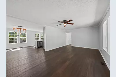 109 Summers Circle, Azle, TX 76020 - Photo 7