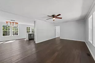 109 Summers Cir, Azle, TX 76020 - Photo 7