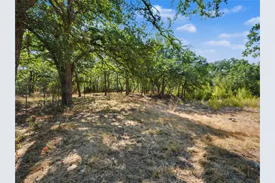 109 Summers Circle, Azle, TX 76020 - Photo 31
