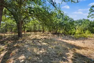 109 Summers Cir, Azle, TX 76020 - Photo 31