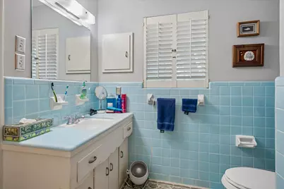 11232 Yorkmont Circle, Dallas, TX 75218 - Photo 11