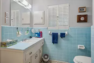 11232 Yorkmont Cir, Dallas, TX 75218 - Photo 15