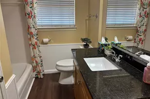 2204 E 18th Street N, Plano, TX 75074 - Photo 9