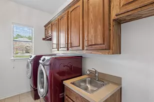 1806 Richlen Way, Duncanville, TX 75115 - Photo 15