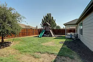 1601 Waggoner Dr, Aubrey, TX 76227 - Photo 23