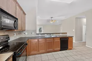2954 Cowboy Dr, Dallas, TX 75237 - Photo 15