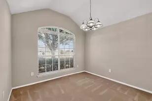 2954 Cowboy Dr, Dallas, TX 75237 - Photo 13