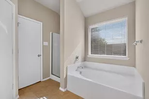 2954 Cowboy Dr, Dallas, TX 75237 - Photo 21