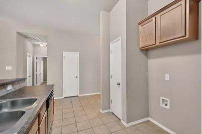 2954 Cowboy Drive, Dallas, TX 75237 - Photo 17