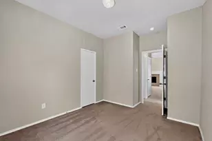 2954 Cowboy Dr, Dallas, TX 75237 - Photo 25