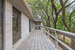 2001 Deepdale Dr, Westover Hills, TX 76107 - Photo 19