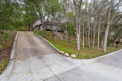2001 Deepdale Drive, Westover Hills, TX 76107 - Photo 35
