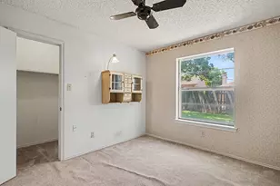 17 Oakmont Ct, Pantego, TX 76013 - Photo 25