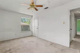 17 Oakmont Ct, Pantego, TX 76013 - Photo 23
