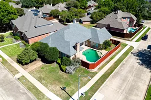 7200 Elmswood Ln, Plano, TX 75025 - Photo 7