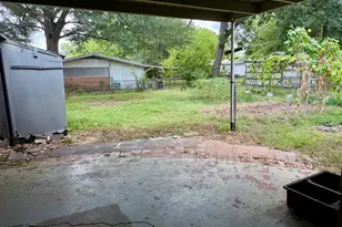 1600 Irwin Ln, Sulphur Springs, TX 75482 - Photo 17