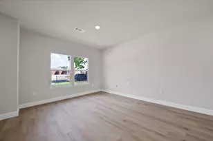 659 Holcomb Rd, Dallas, TX 75217 - Photo 31