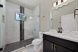 659 Holcomb Rd, Dallas, TX 75217 - Photo 19