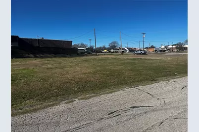 118 W College Street, Mesquite, TX 75149 - Photo 15