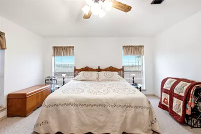 6411 W Line Road, Collinsville, TX 76240 - Photo 13