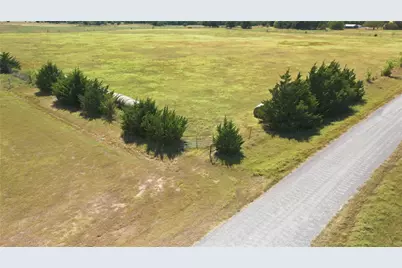 6411 W Line Road, Collinsville, TX 76240 - Photo 37