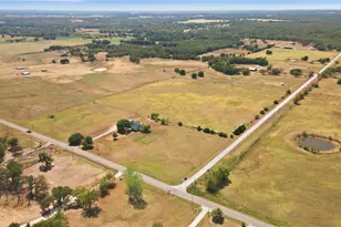 6411 W Line Rd, Collinsville, TX 76240 - Photo 39