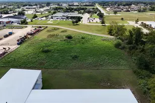 101 Lea Dr, Gun Barrel City, TX 75156 - Photo 1
