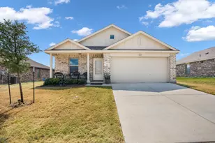 1636 Bluffview Dr, Hutchins, TX 75141 - Photo 1
