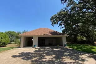27160 Whispering Meadow Dr, Whitney, TX 76692 - Photo 39