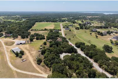 27160 Whispering Meadow Drive, Whitney, TX 76692 - Photo 7