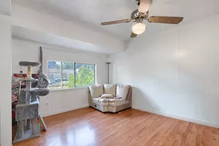 1007 E Russell Ave, Carrollton, TX 75006 - Photo 3
