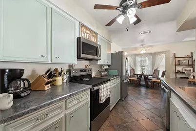 1204 Chester Street, Cleburne, TX 76033 - Photo 9