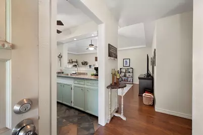 1204 Chester Street, Cleburne, TX 76033 - Photo 21