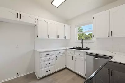6107 Yorkford Drive, Arlington, TX 76001 - Photo 7