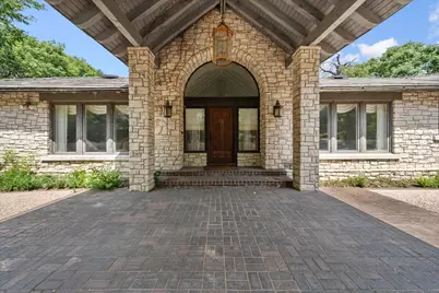 301 Crestwood Drive, Fort Worth, TX 76107 - Photo 5