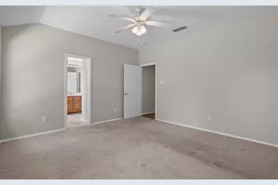 130 Deanna Lane, Weatherford, TX 76087 - Photo 11
