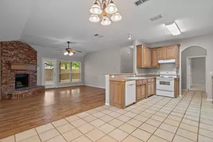 130 Deanna Ln, Weatherford, TX 76087 - Photo 7