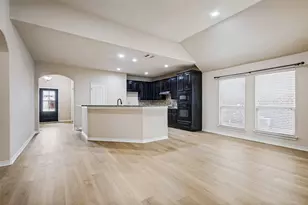 10005 Petrified Tree Ln, McKinney, TX 75072 - Photo 13