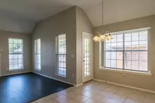 10804 Huntington Rd, Frisco, TX 75035 - Photo 11