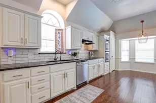 7104 Cook Cir, North Richland Hills, TX 76182 - Photo 11