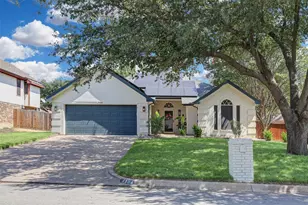 7104 Cook Cir, North Richland Hills, TX 76182 - Photo 1