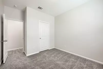 8053 Muddy Creek Drive, Fort Worth, TX 76131 - Photo 15