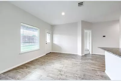 8053 Muddy Creek Drive, Fort Worth, TX 76131 - Photo 21