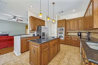 821 Shorewood Drive, Coppell, TX 75019 - Photo 7