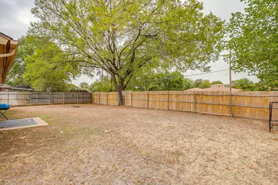 2610 N Casa Blanca Court, Arlington, TX 76015 - Photo 29
