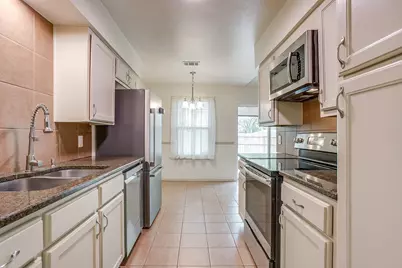 2610 N Casa Blanca Court, Arlington, TX 76015 - Photo 17