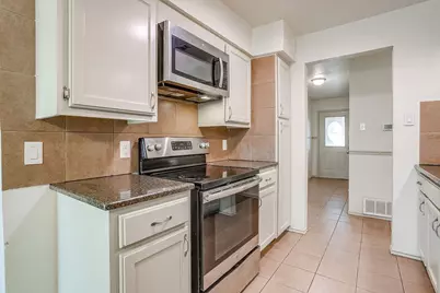 2610 N Casa Blanca Court, Arlington, TX 76015 - Photo 15