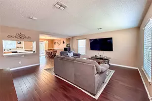 10084 Chapel Ridge Dr, Fort Worth, TX 76116 - Photo 5