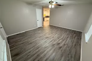 516 Highpoint Dr, Godley, TX 76044 - Photo 1